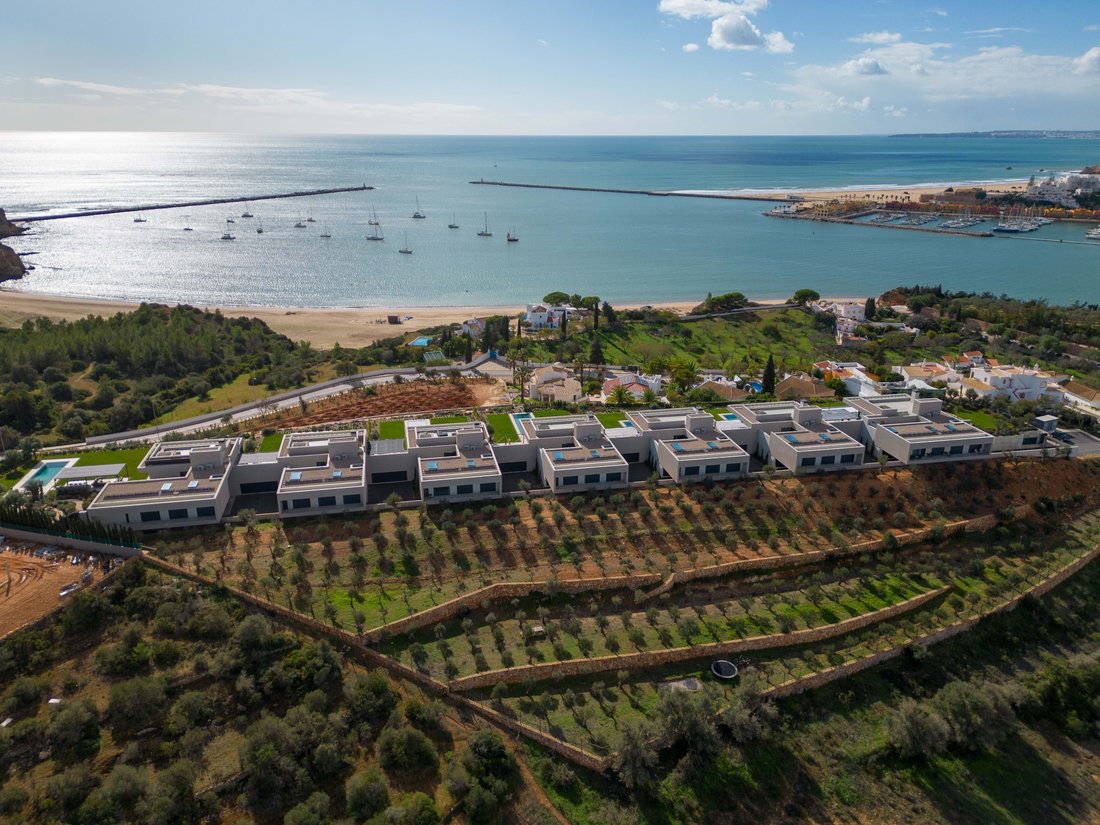 Exclusive Private Estate With Panoramic Ocean In Ferragudo, Algarve