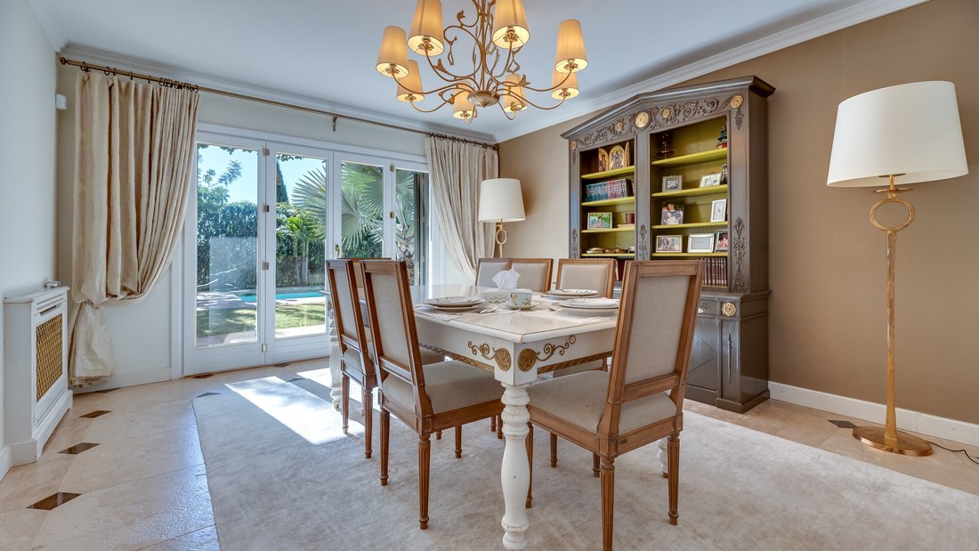 Villa in Marbella, Andalusia, Spain 3 - 13673730