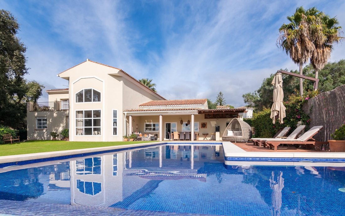 Villa in Sotogrande, San Roque, Andalusia 1 - 13667666