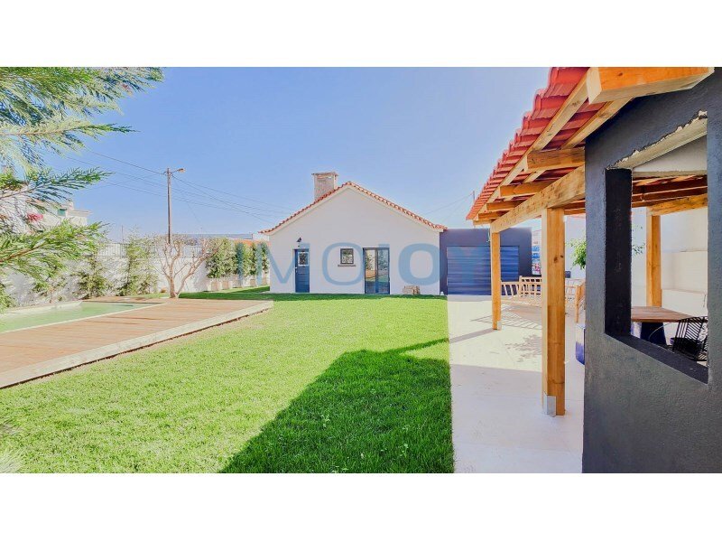 Single Storey House T3 In Alcoitão In Cascais, Lisbon, Portugal For