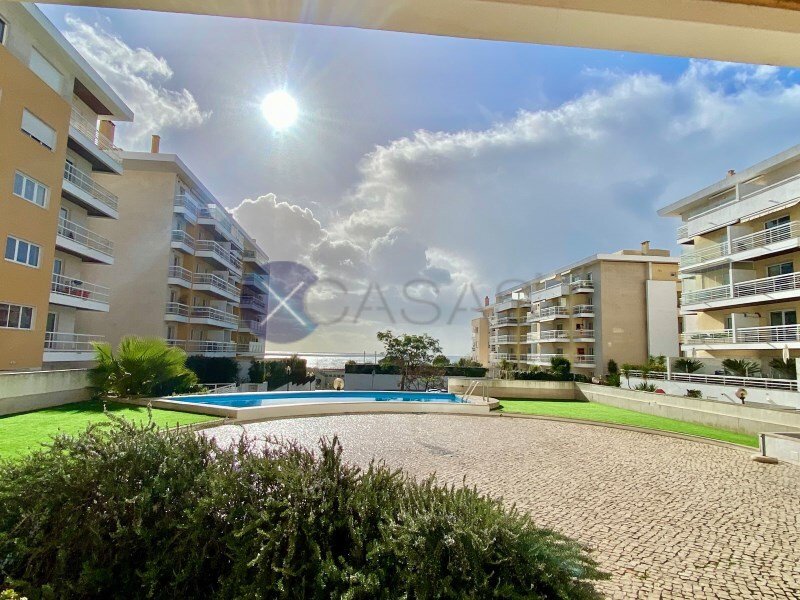 3 Bedroom Flat Located In Jardins Da Parede, With In Cascais, Lisbon