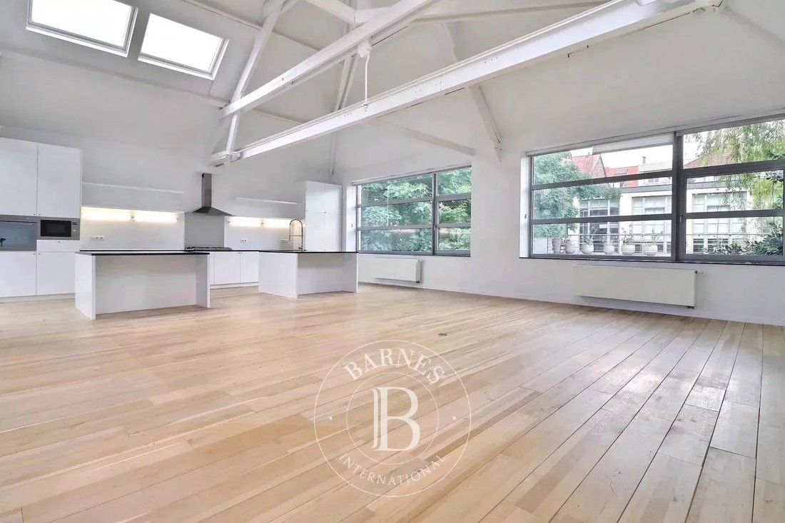 Chatelain / Place Brugmann 3bedroom Loft + In Elsene, Brussels, Belgium