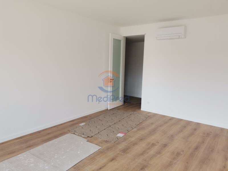Apartment 3 Bedrooms Sale Odivelas In Odivelas, Lissabon, Portugal Zu