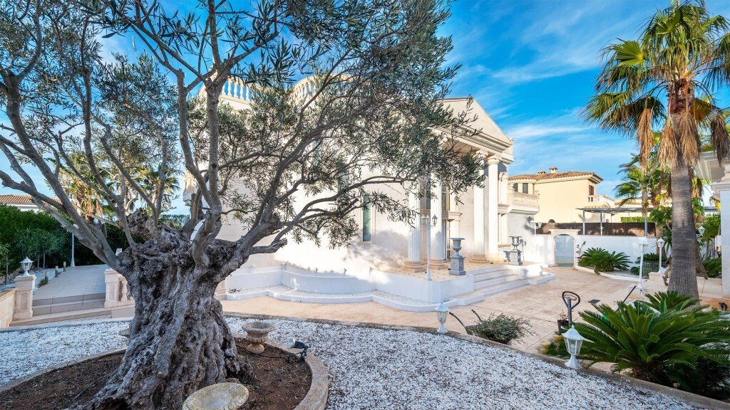 Villa in Llucmajor, Balearic Islands, Spain 5 - 13668187