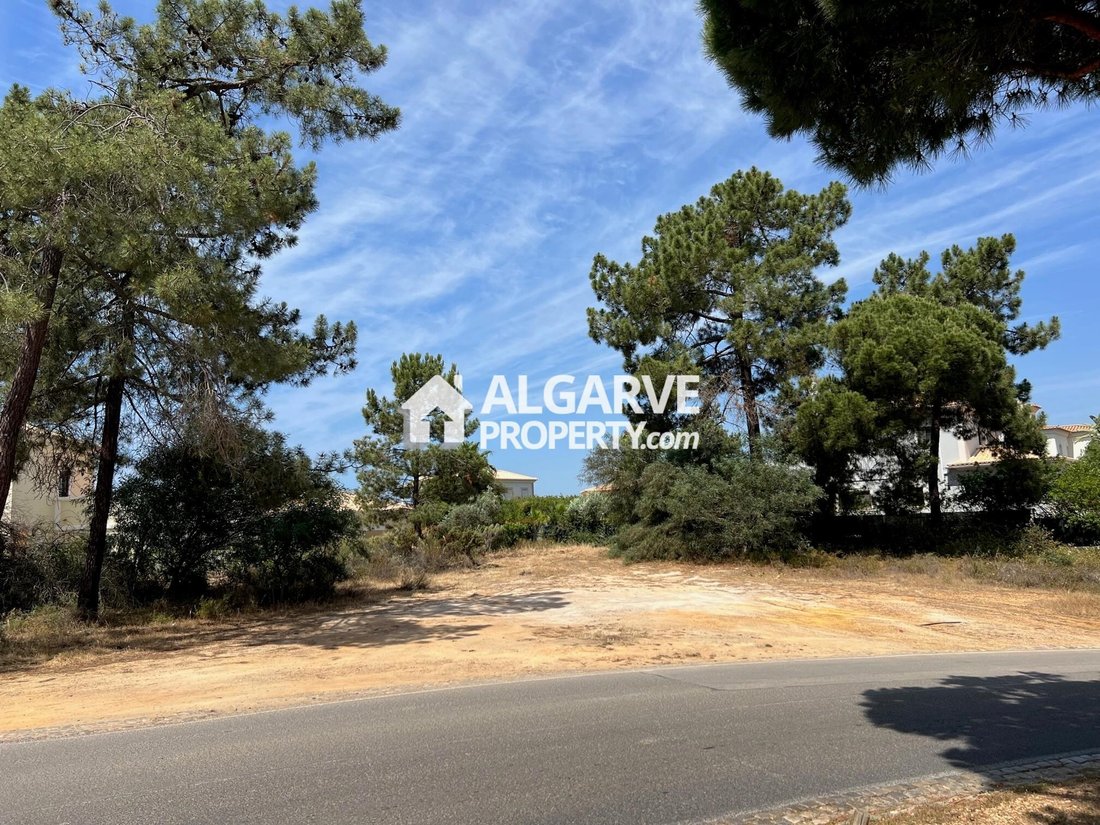 Land in Vilamoura, Quarteira, Algarve 2 - 13671780