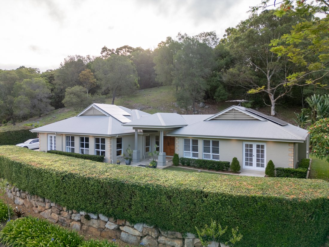 Refined Country Living In Willow Vale, Queensland, Australia For Sale