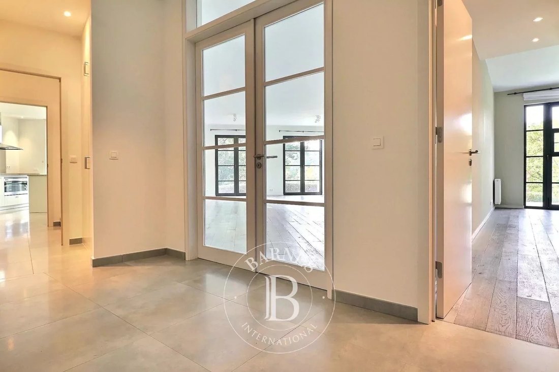 Parc De Woluwe Ground Floor 2 In Woluwe Saint Lambert, Brussels