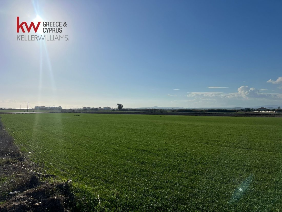 Land in Perivolia, Larnaca, Cyprus 2 - 13681430