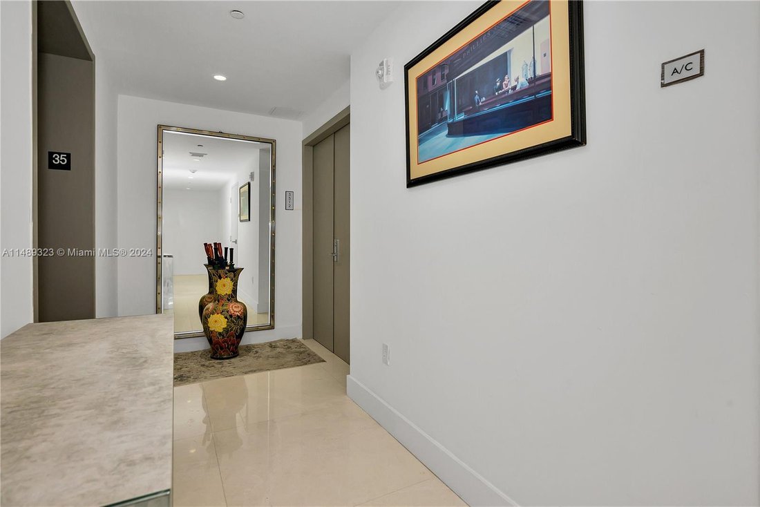 Condo in Miami, Florida, United States 3 - 13667693