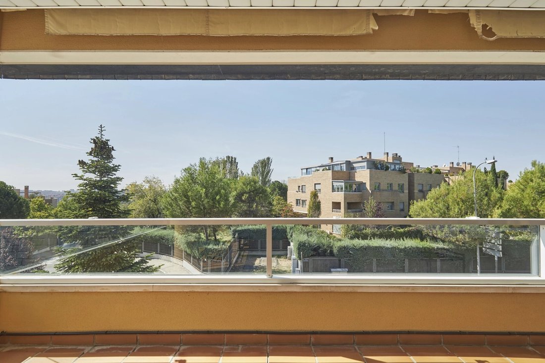 House in Hortaleza, Madrid, Spain 3 - 13681159