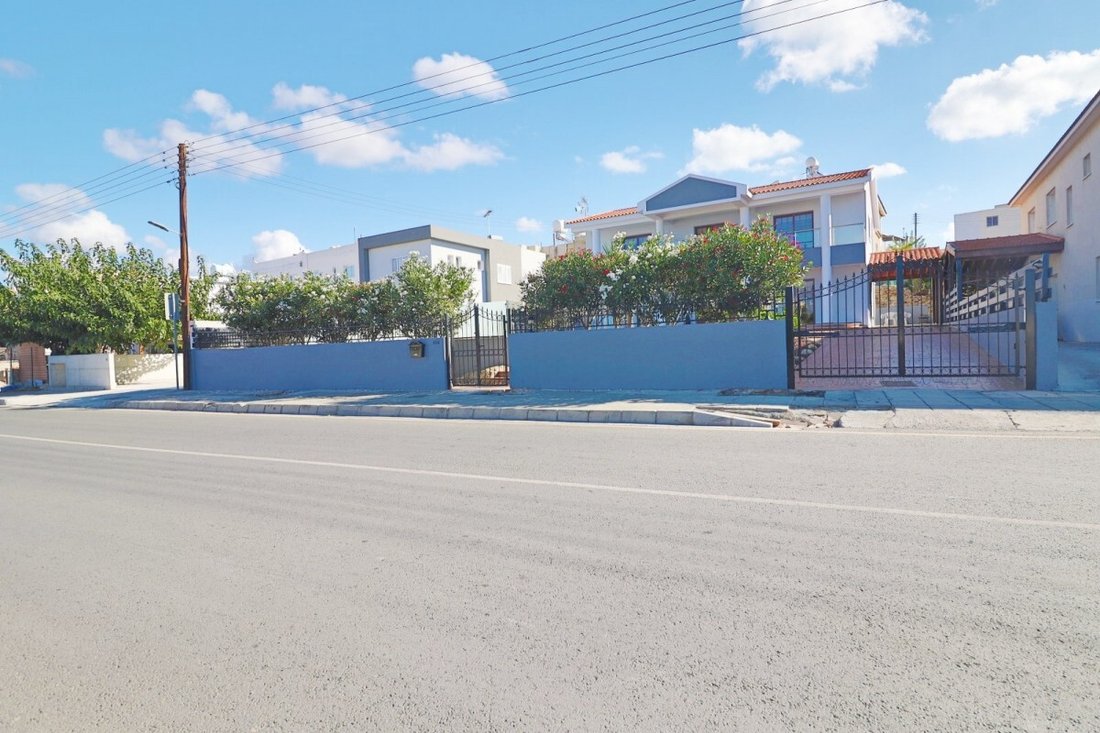 Villa in Paphos, Paphos, Cyprus 2 - 13679642