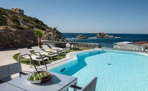 Villa in 2nd Community of Heraklion - Eastern, Heraklion, Greece 1