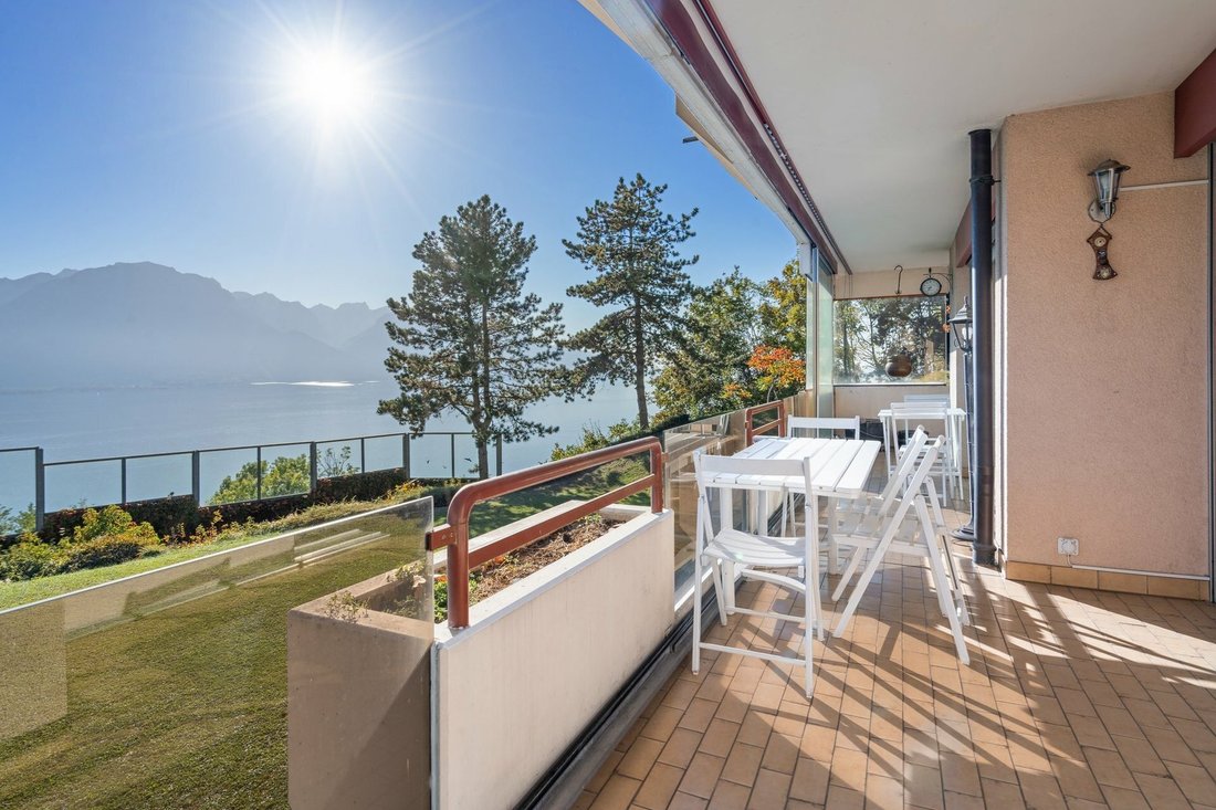 4.5 Room Flat + Separate Room, Uninterrupted In Montreux, Vaud