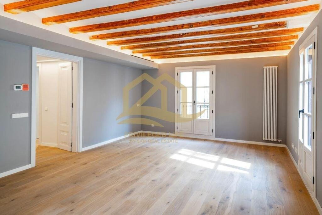 Apartment in Ciutat Vella, Barcelona, Spain 2 - 13646695