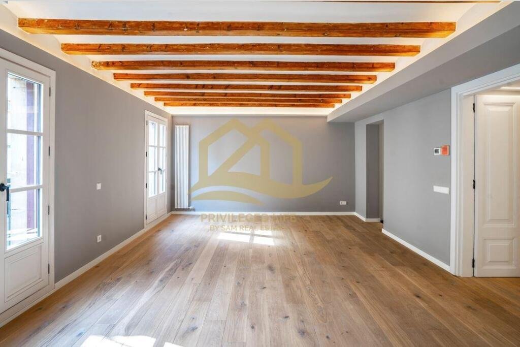 Apartment in Ciutat Vella, Barcelona, Spain 5 - 13646695