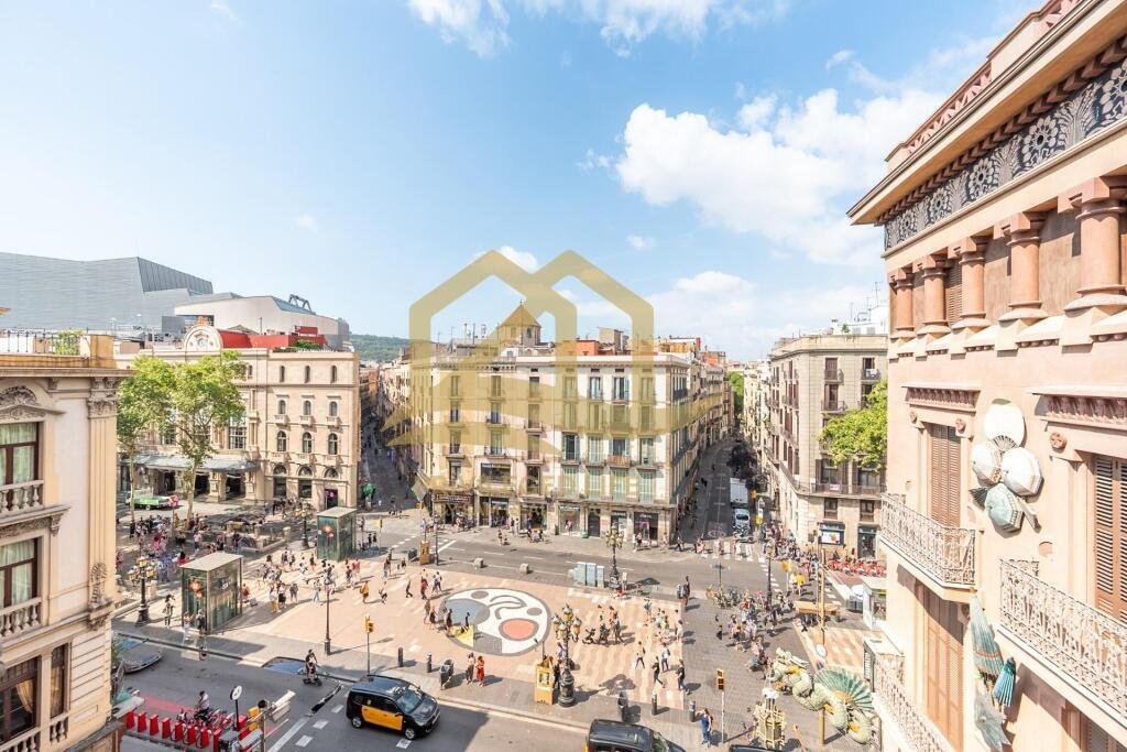 Apartment in Ciutat Vella, Barcelona, Spain 3 - 13646690