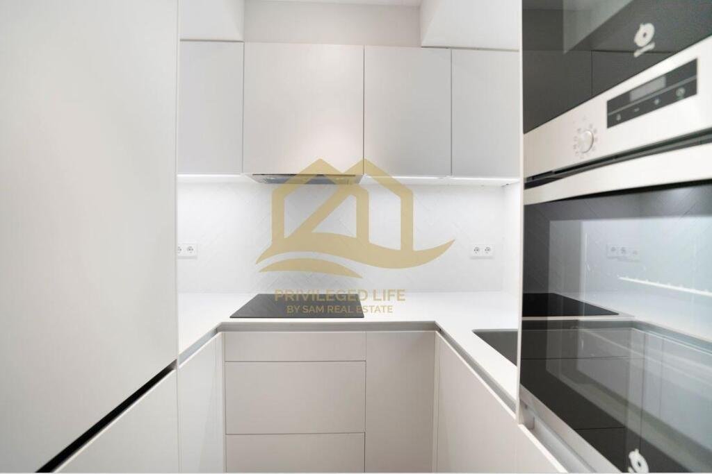 Apartment in Ciutat Vella, Barcelona, Spain 3 - 13646695