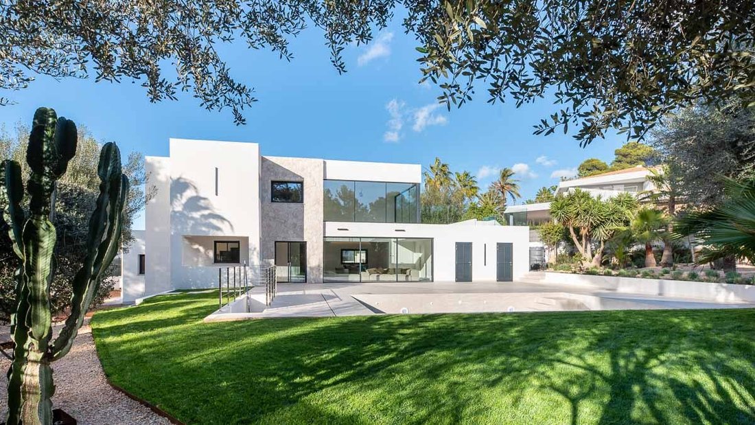Villa in Santa Ponsa, Balearic Islands, Spain 1 - 12272934
