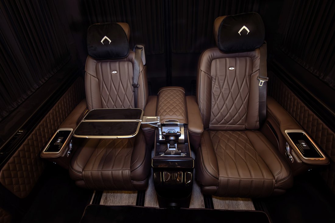 Limousine in Mount Laurel Township, New Jersey, United States 4 - 13681661