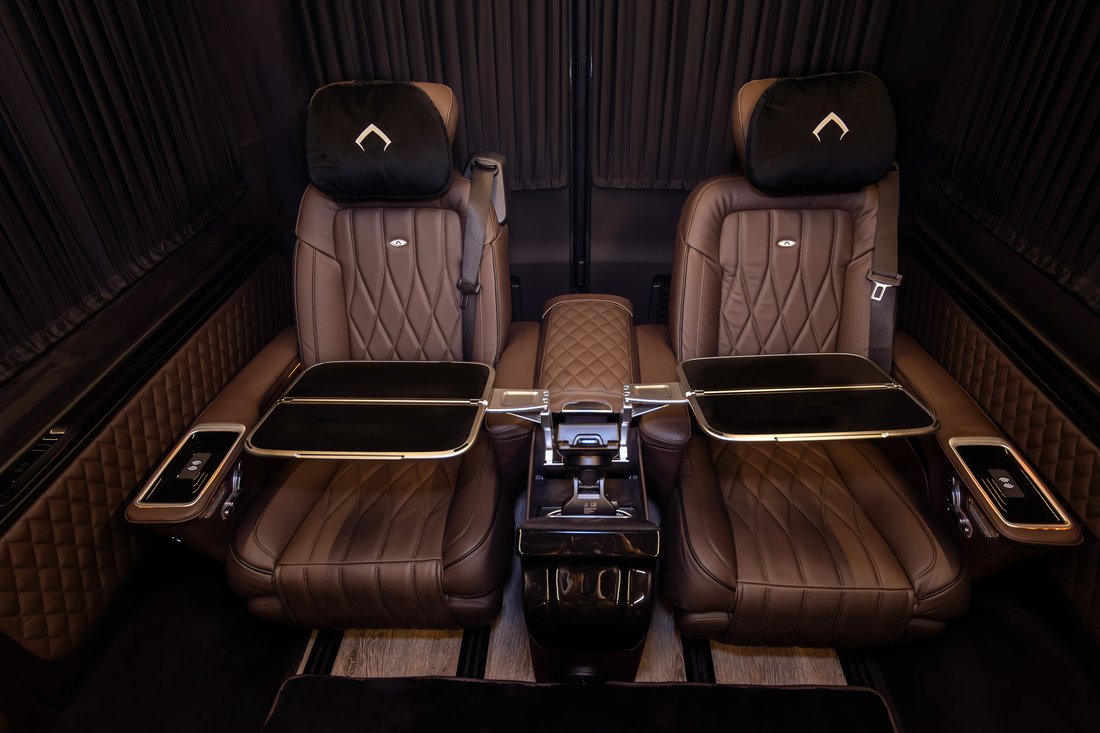 Limousine in Mount Laurel Township, New Jersey, United States 3 - 13681661