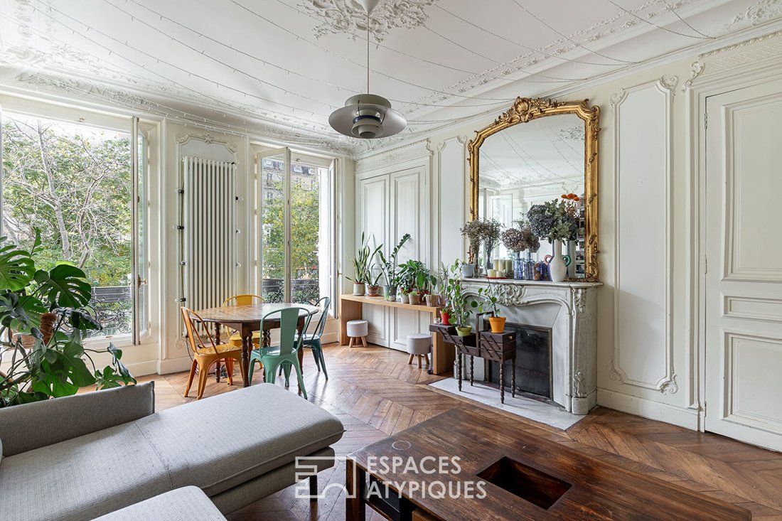Family Haussmannian Apartment To Be Reinvented In Paris, île De France