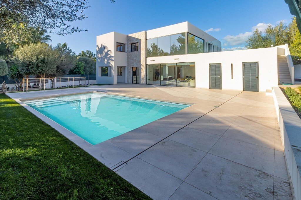 Villa in Rotes Velles, Calvia, Balearic Islands 1 - 12654759