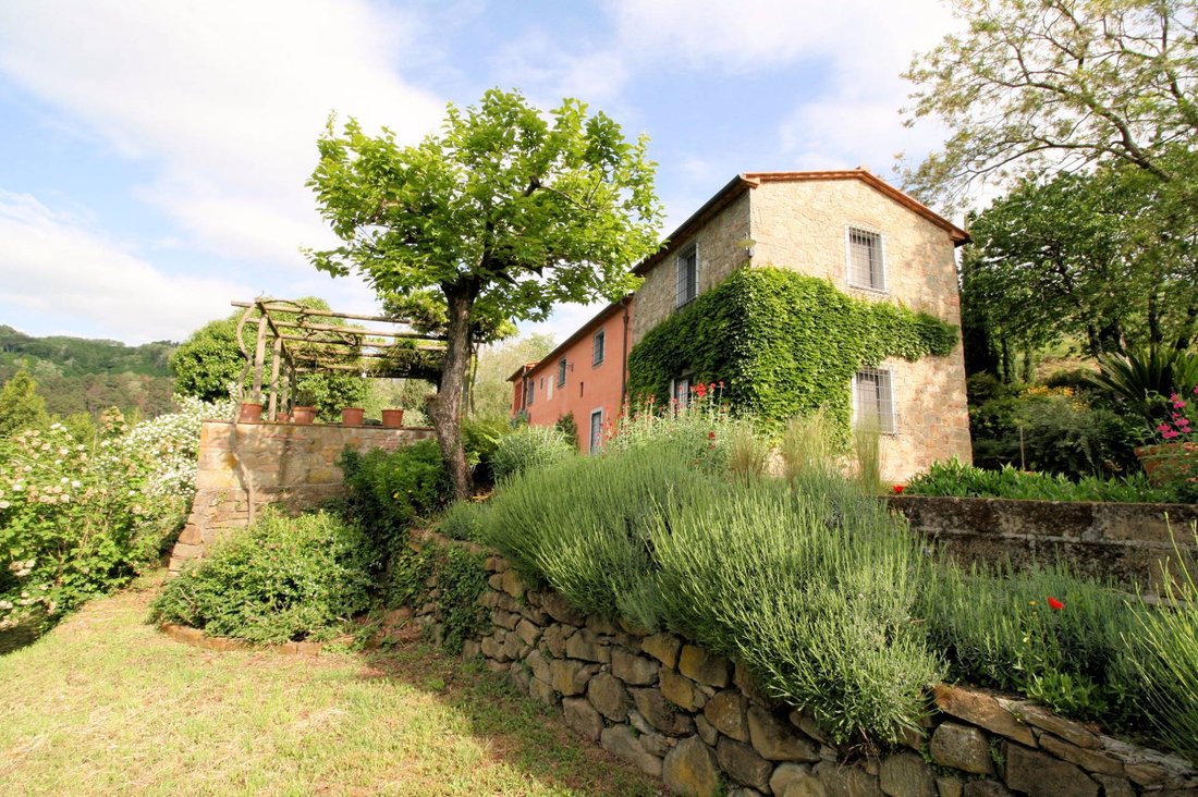 Country House in Borgo a Buggiano, Tuscany, Italy 2 - 13683578