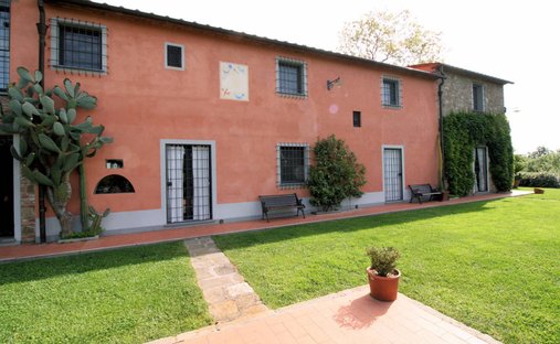 Country House in Borgo a Buggiano, Tuscany, Italy 1