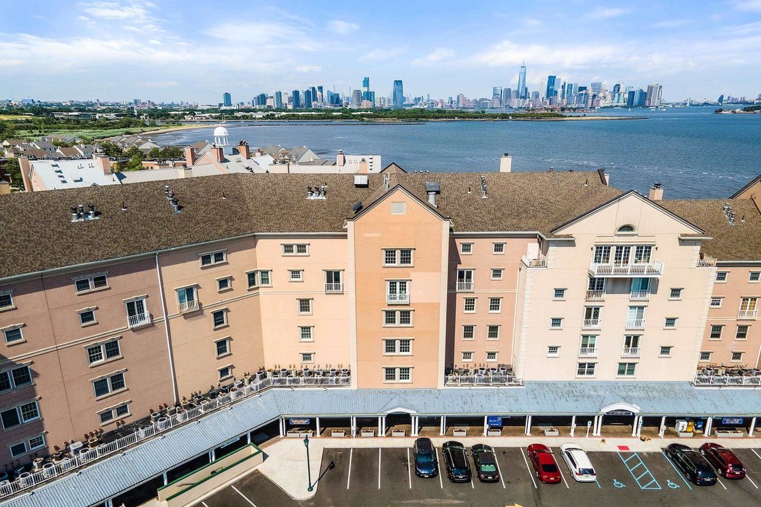 A closer look at Berkeley Penthouse Condos