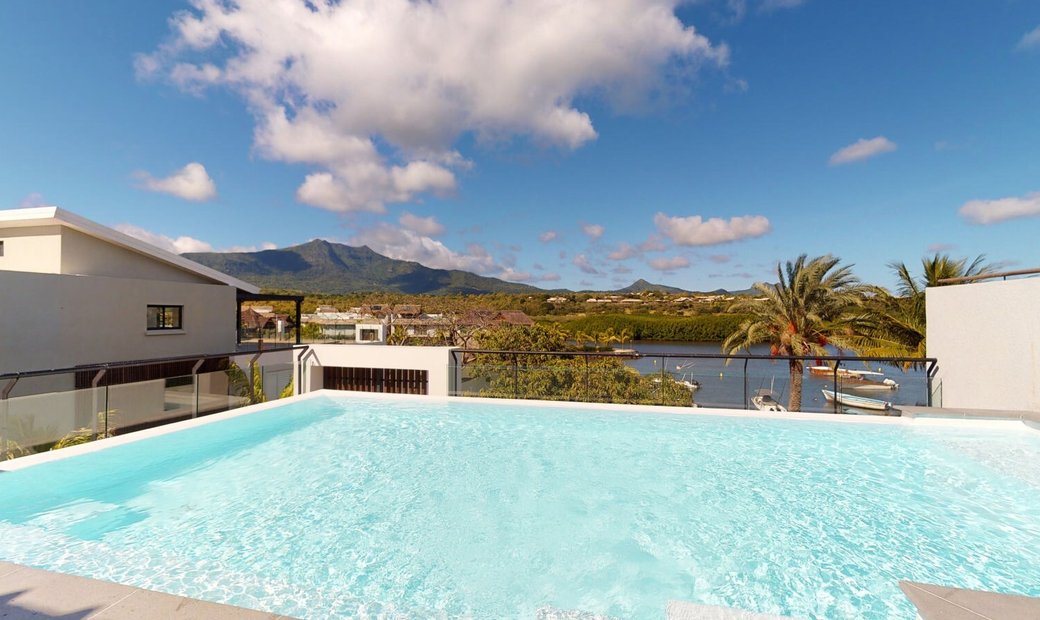 Exceptional Penthouse On Water’s In Mauritius Island, Moka District ... - Luxury Water'S Edge Penthouse Apartments