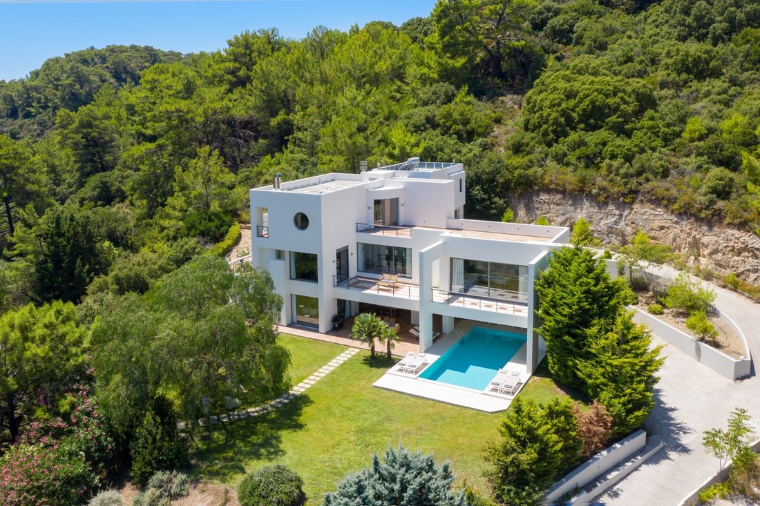 Villa in Rhodes, Aegean, Greece 2 - 13686483
