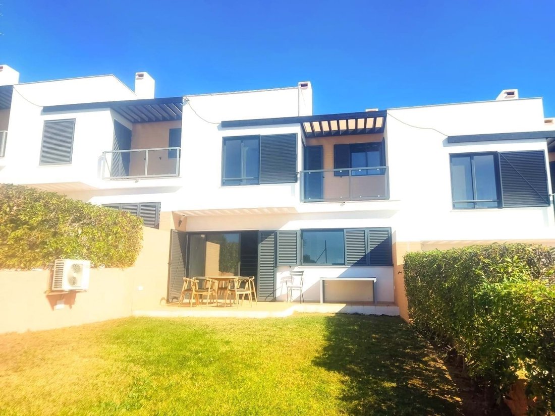 House in Praia dos Pescadores, Olhos de Agua, Portugal 1 - 11880026