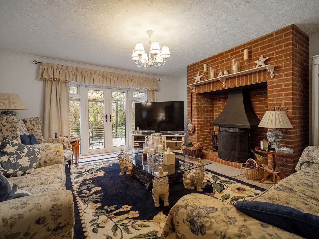 6 Bedroom Detached House For Sale In In England, United