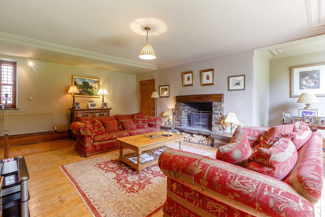 8 Bedroom Detached House For Sale In In Caerleon, Wales, United Kingdom