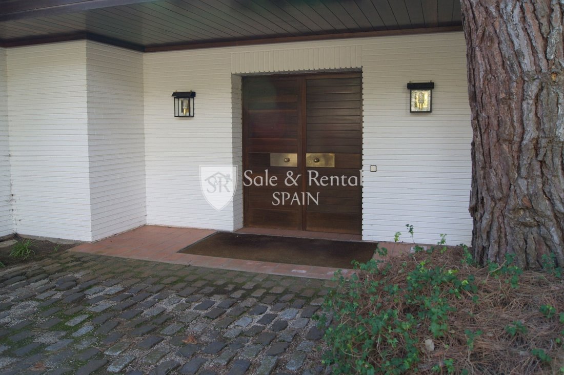 Chalet in Sant Andreu de Llavaneres, Catalonia, Spain 4 - 13695313