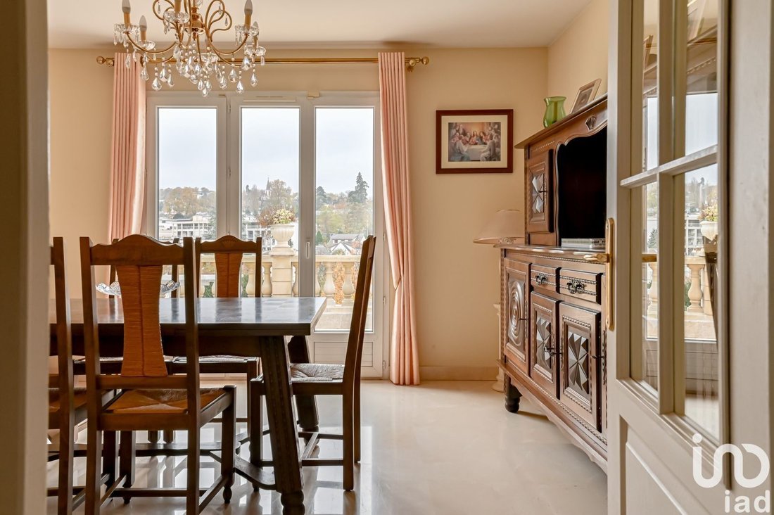 Vente Maison/Villa 8 Pièces In Saint Germain En Laye, île De France