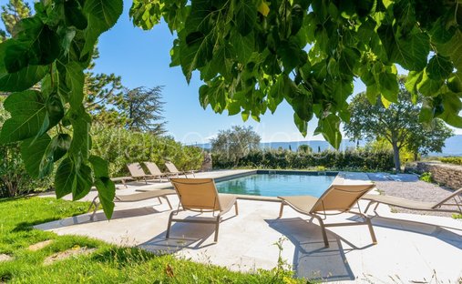 Villa in Gordes, Provence-Alpes-Côte d'Azur, France 1