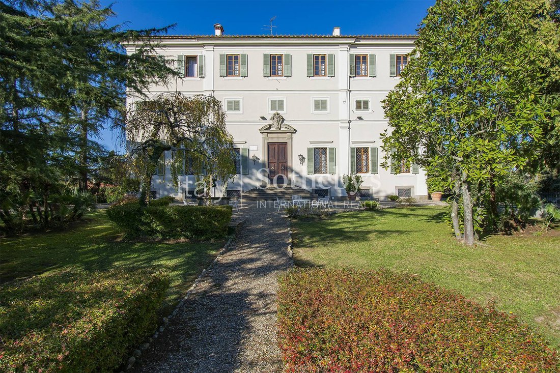 House in Center, Pistoia, Tuscany 2 - 11734855