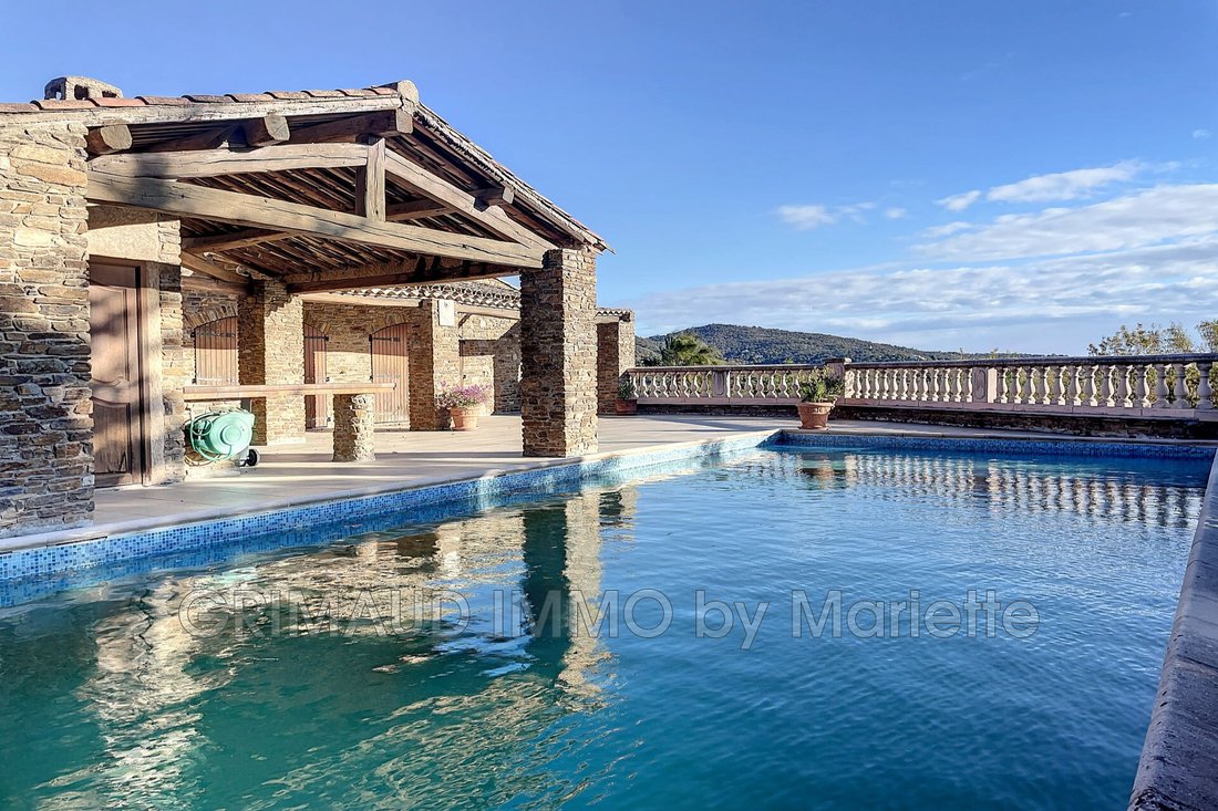 Villa in Grimaud, Provence-Alpes-Côte d'Azur, France 3 - 13698594