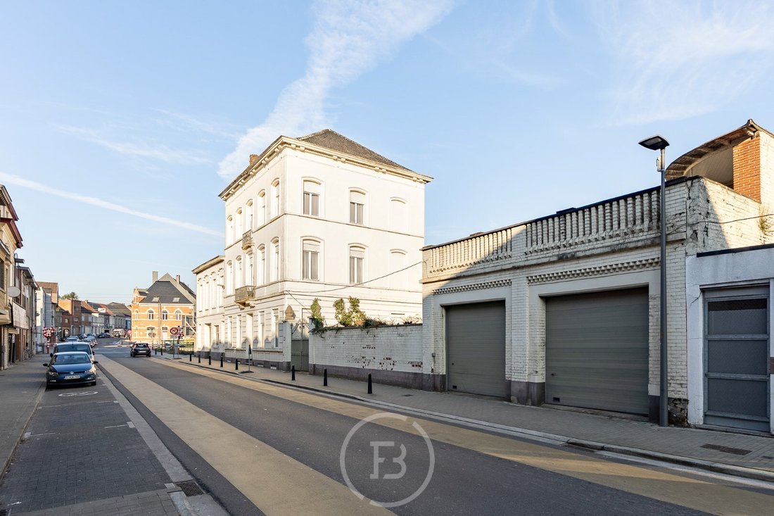 House With A Rich History In Ninove, Flanders, Belgium For Sale (13695775)