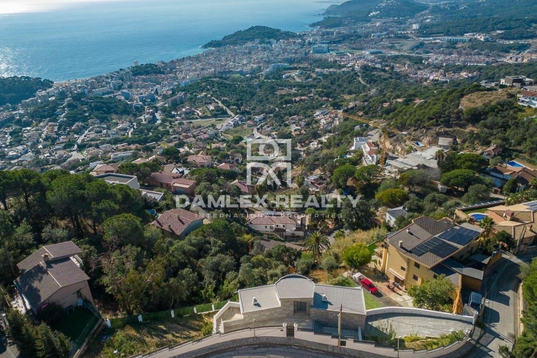 House in Lloret de Mar, Catalonia, Spain 4 - 12421174
