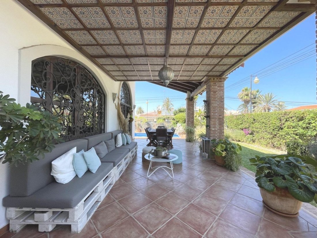 Villa à Torrevieja, Valence, Espagne 3 - 13696235