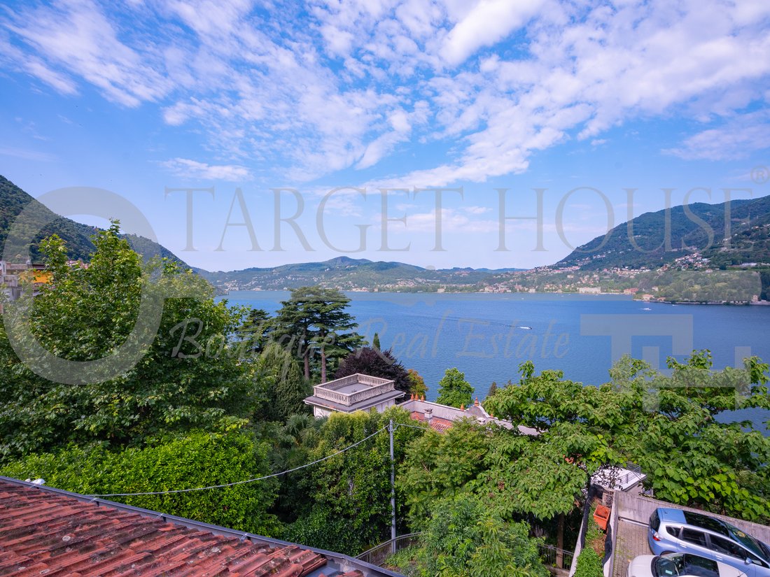 House in Blevio, Lombardy, Italy 4 - 13702596