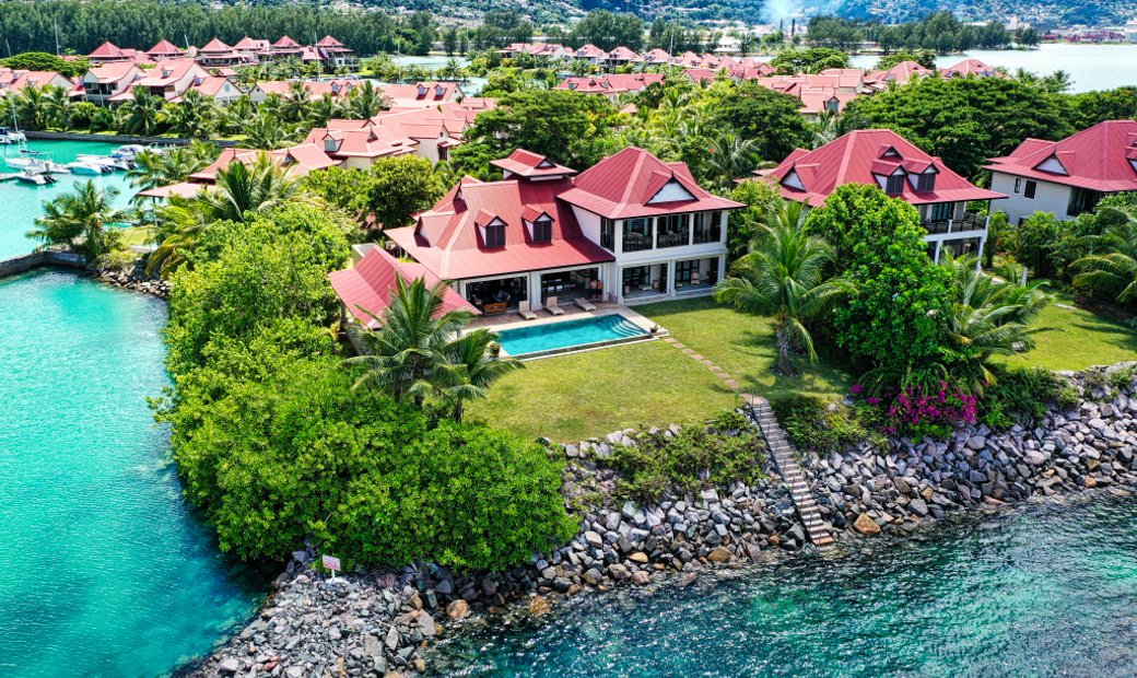 Exclusivity And Elegance Dream Villa In In Eden Island, Seychelles