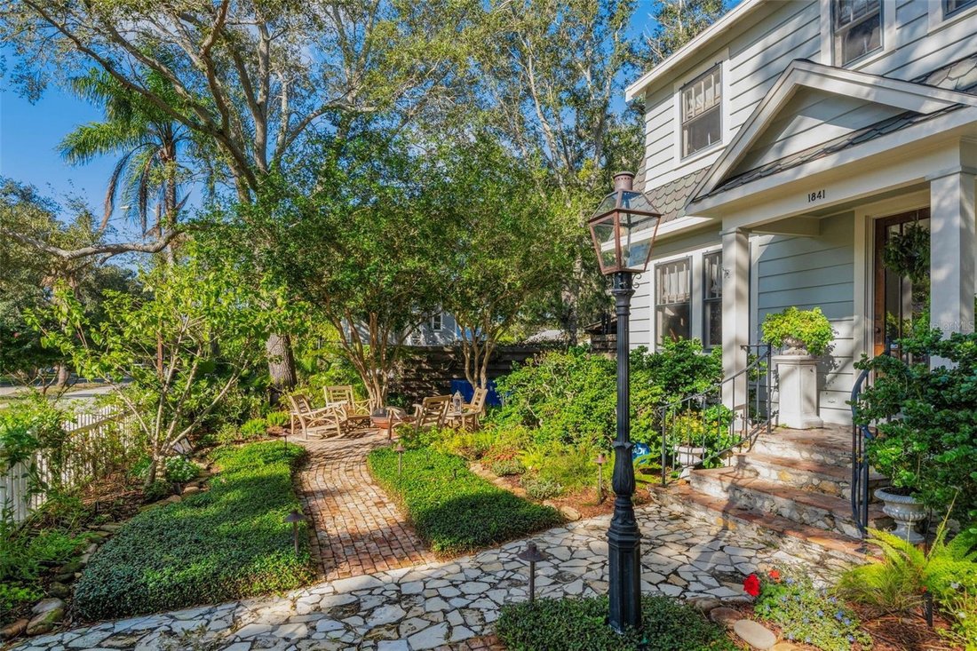 Upgraded Dutch Colonial Home In Historic In Sarasota, Florida, United