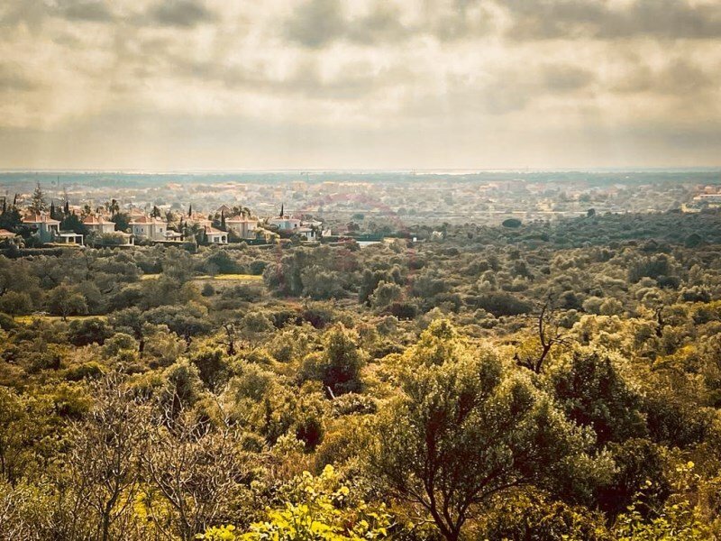 Land for sale in Loulé, Portugal — €1,180,000