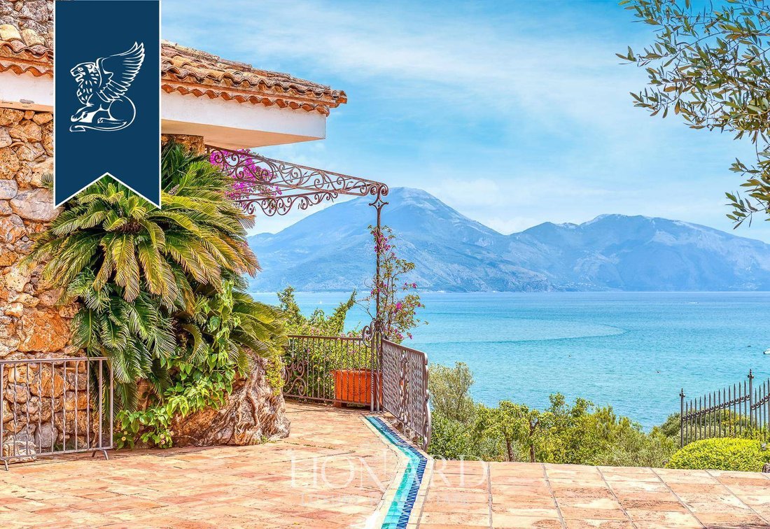 Villa in Scario, Campania, Italy 2 - 13703273