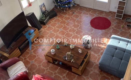 Magnificent Renaissance Style Château With 9ha Land, 2 Gîtes And Pool, 30 Minutes From Toulouse