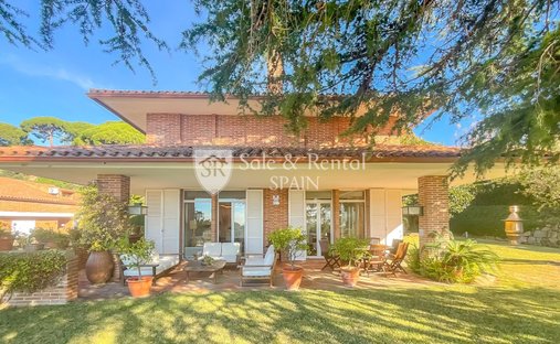 Chalet in Sant Vicenç de Montalt, Katalonien, Spanien 1