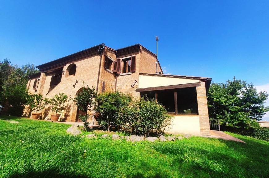 Foiano della Chiana, Tuscany, Italy 2 - 13704753